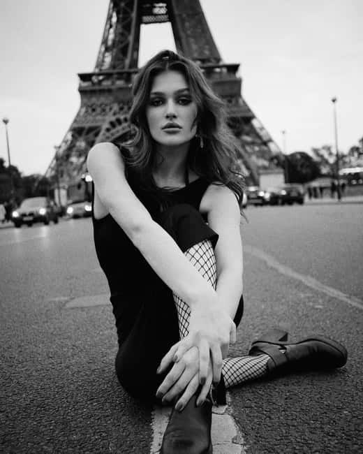 Paris: Private Photography Session with 30 Photos - Key Points / Takeaways