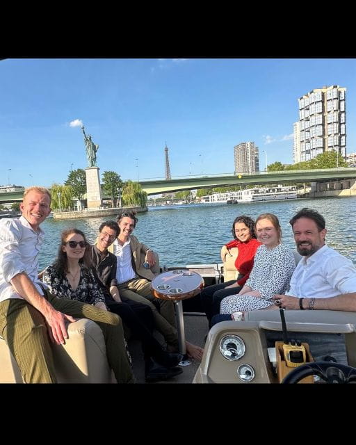 Paris: Private Seine River Cruise - Admire the Iconic Landmarks