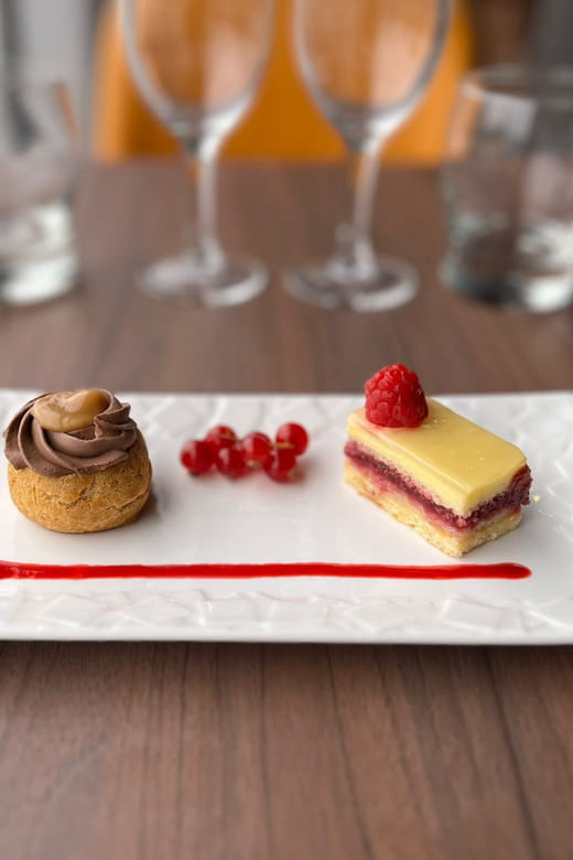 Paris: River Seine Cruise with 3-Course Lunch - Introduction: A Scenic Bite of Paris by Water