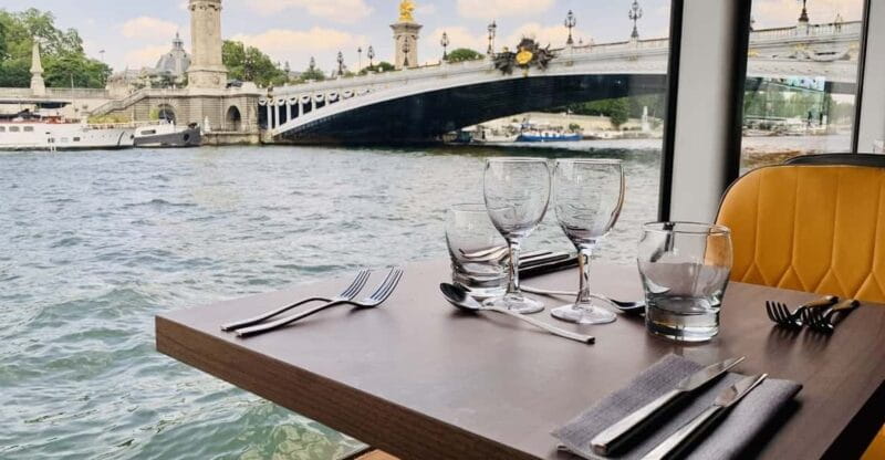 Paris: River Seine Cruise with 3-Course Lunch - Why You’ll Love This Experience