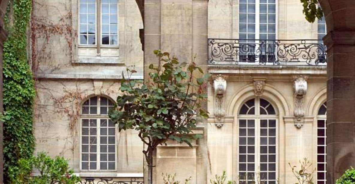 Paris Secret Gardens 1.30 Hour Long Walking Tour - Exploring Secret Gardens