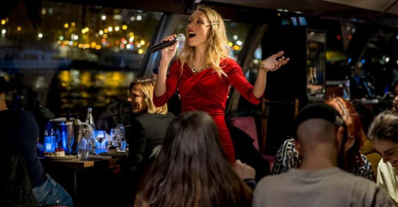 Paris: Seine River Champagne Dinner Cruise with Live Music - Key Points / Takeaways