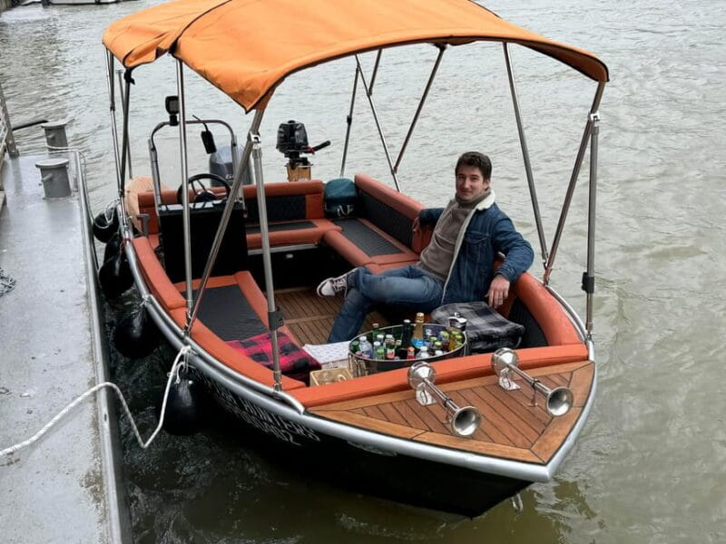 Paris: Seine River Private Cruise - Who Should Book This Experience?