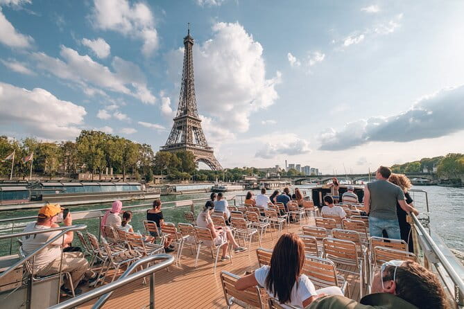Paris Sightseeing Tour with Seine River Cruise from Disneyland® - In-Depth Review of the Tour: What to Expect