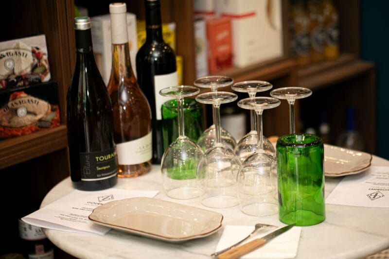 Paris: Tasting of 3 Wine and 3 Cheese - Exploring the Heart of French Gastronomy