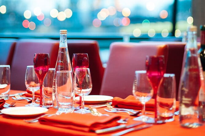 Paris Valentine's Day Dinner Cruise by Bateaux-Mouches - Final thoughts