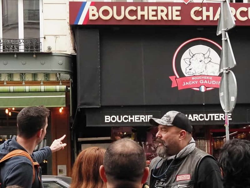 Paris: VIP Culinary Tour in Montmartre with Chef & Transfers - Exploring Montmartre with a Chef: The Heart of the Experience