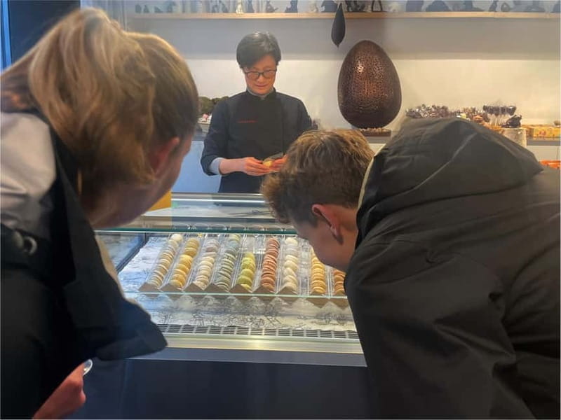 Paris: VIP Culinary Tour in Montmartre with Chef & Transfers - Price and Value: Is It Worth It?