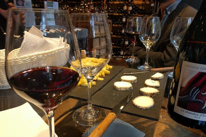 Paris Wine and Cheese Tastings Class near Le Marais - Practical Information and Logistics
