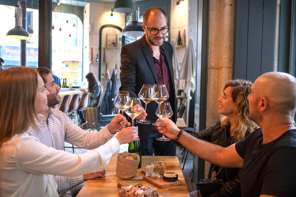 Paris Wine Tasting Experience in Montmartre - Tasting Methodology Explained