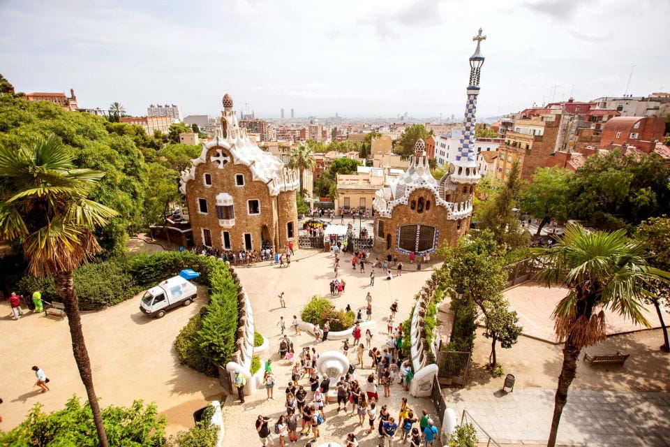 Park Güell: Guided Tour With Skip-The-Line Entry Ticket - Tour Highlights