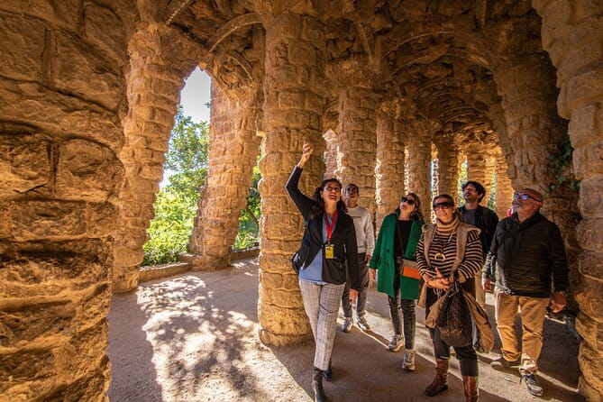 Park Guell Small Group Guided Tour with Skip the Line Ticket - Key Points / Takeaways