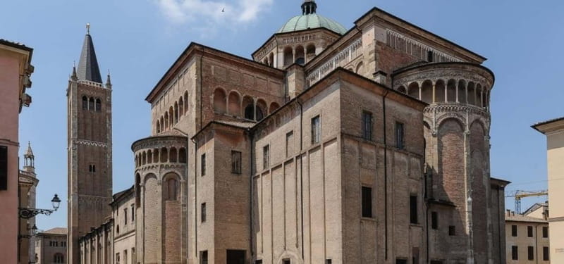 Parma Noire: a tour of the crime stories of the past - Unraveling Parma’s Dark Past: A 1.5-Hour Outdoor Adventure