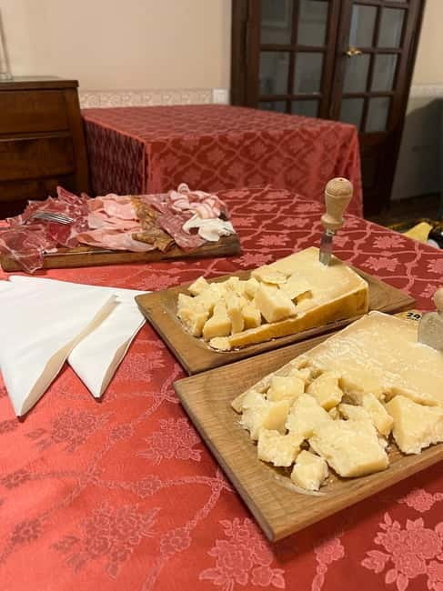 Parmesan, Wine, Balsamic Full Day Tour with Lunch - Key Points / Takeaways