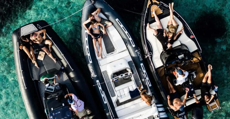 Paros: Premium Boat Private Rental Service - Key points / Takeaways