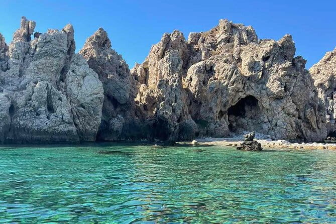 PAROS Private luxury boat trip to Antiparos & Despotiko islands - The Sum Up: Who This Experience Is Perfect For