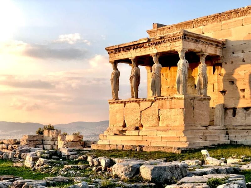 Parthenon & Acropolis Guided Tour in Spanish -Option Tickets - Entering the World of Ancient Athens: The Meeting Point and First Impressions