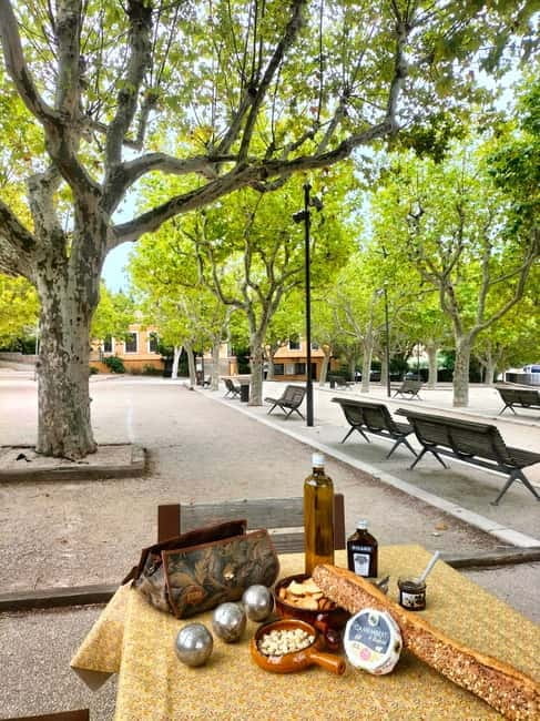 Peaceful Countryside Day : vineyards, food & villages - FAQ