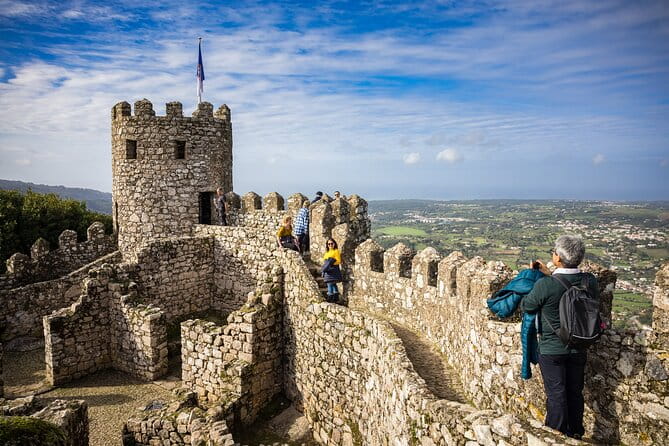Pena Palace, Moorish Castle and Quinta da Regaleira Walking tour - Final Thoughts: Who Will Love This Tour?