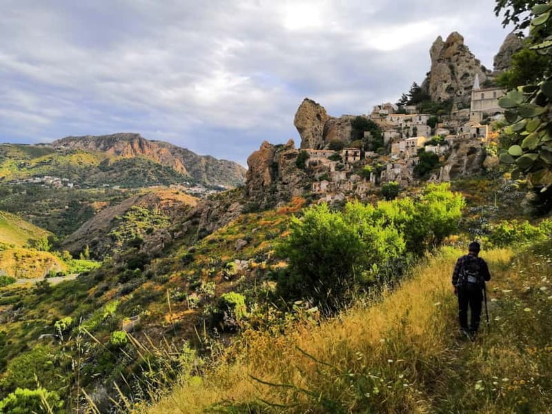 Pentedattilo: Ghost Town Private Walking Tour - Key points / Takeaways