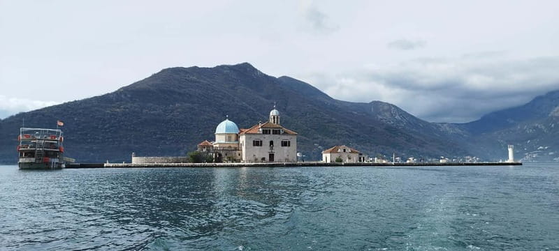 Perast: Cruise & Explore Our Lady of The Rocks island/church - Key points / Takeaways