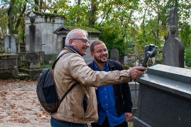 Père Lachaise Cemetery Tour: A Stroll Through Immortal History - Who is This Tour Best For?