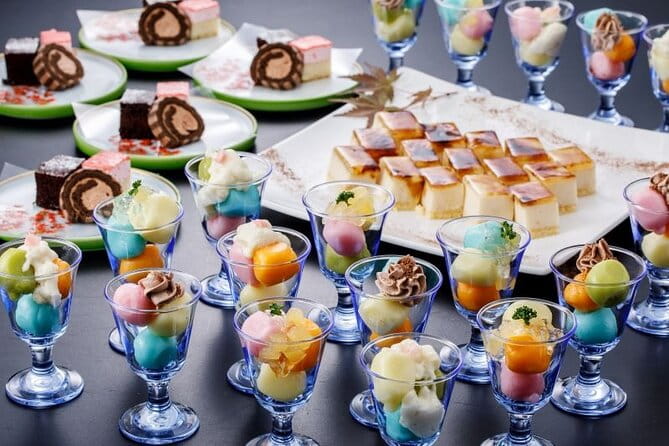 PERFECT KYOTO 1-Day Bus Tour - Key Attractions: Fushimi Inari Shrine