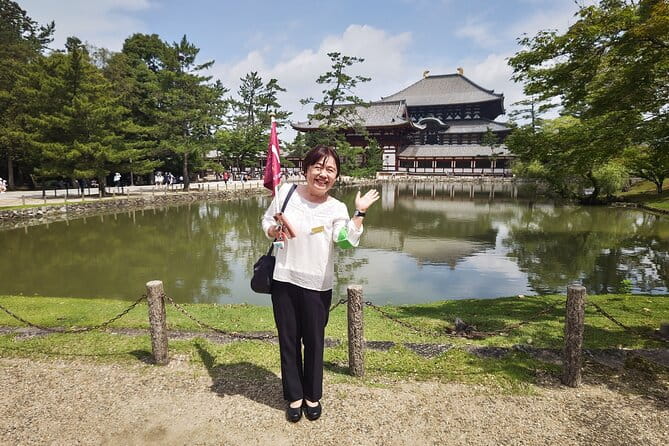 Perfect Nara Park Half-Day Bus Tour With English Speaking Guide - Visiting the Temples and Shrines