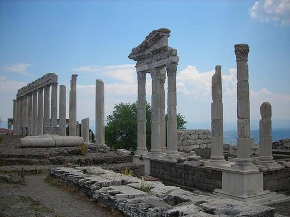 Pergamon&Asklepion Day Tour from Kusadasi / Izmir - A Closer Look at the Pergamon & Asklepion Day Tour from Kusadasi / Izmir