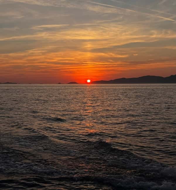 Perle Blanche Ajaccio: private sunset in the gulf of ajaccio - Key points / Takeaways