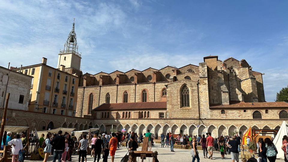 Perpignan: 2-Hour Private Tour for a Small Group - Inclusions and Amenities
