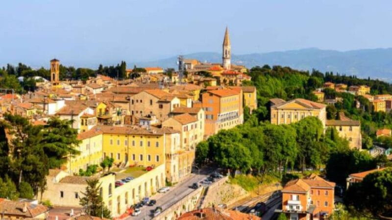 Perugia Guided Tour + Lunch + Perugina chocolate house tour - Key Points / Takeaways