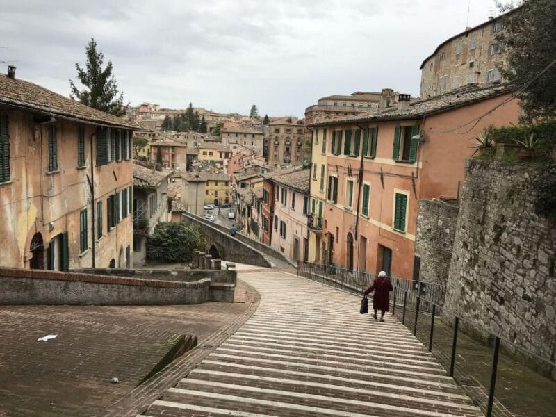 Perugia Private Guided Walking Tour - Practicalities: Price, Duration, and Group Size