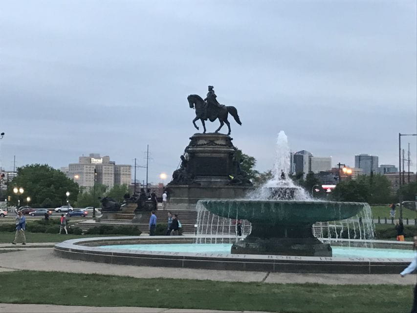 Philadelphia Museums Self-Guided Walking Tour Scavenger Hunt - Pricing and Booking