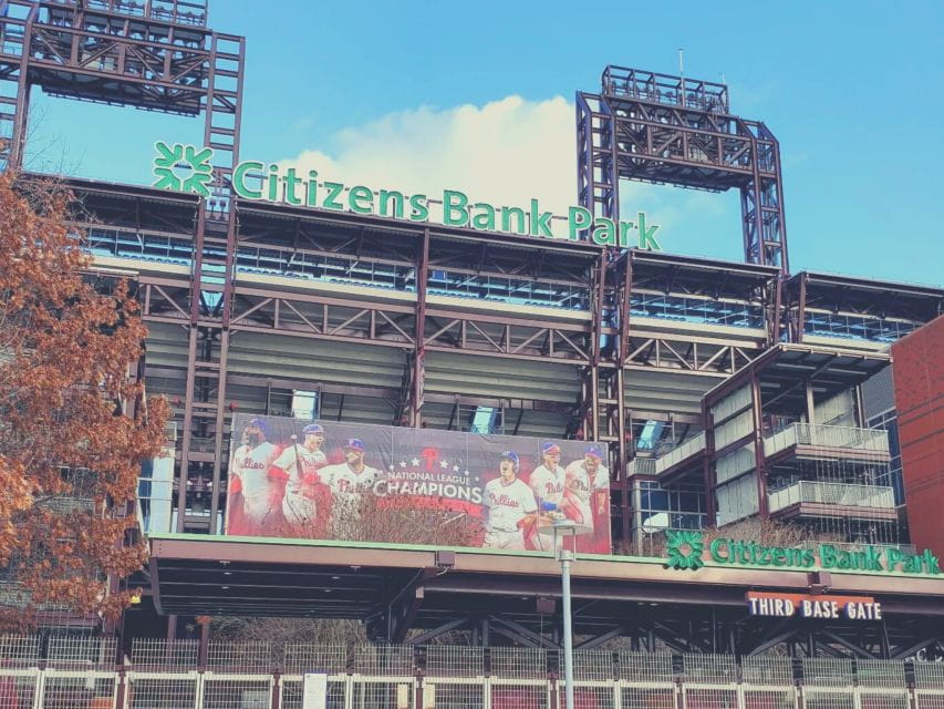 Philadelphia: Philadelphia Phillies Baseball Game Ticket - Game Experience
