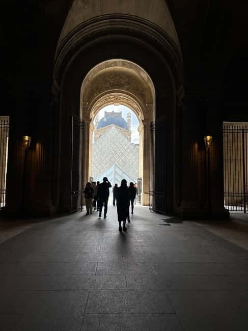 Photo Workshop in Paris sightseeing Notre Dame and Louvre - Key points / Takeaways