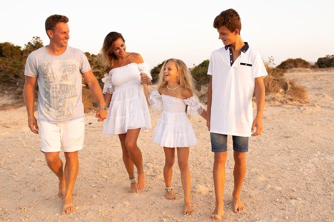 Photographer, Professional Photo Shoot - Gran Canaria - Discovering Unique Locations with a Personal Touch