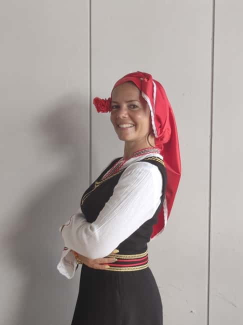 Photos with traditional costumes in Sofia - Key Points / Takeaways