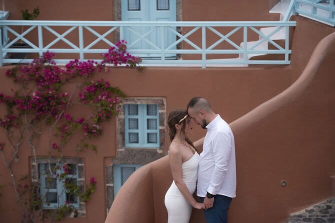 photoshoot in Santorini Oia - The Detailed Experience in Santorinis Oia