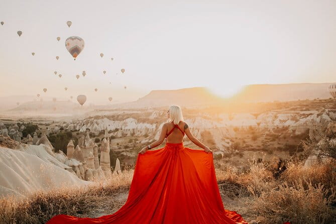 Photoshoot with Balloons in Cappadocia - Who Will Love This Experience?