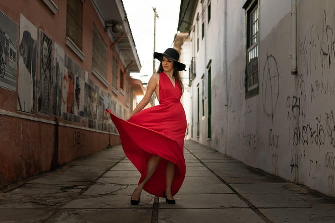 Photoshooting in Malaga - Photo session by OhMyGoodGuide - An In-Depth Look at the Malaga Photoshoot Experience