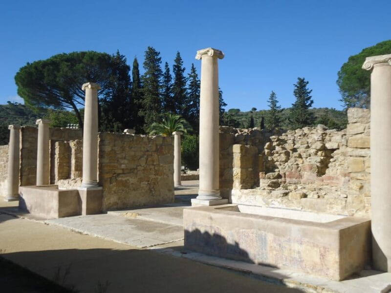 Piazza Armerina & Caltagirone Guided Tour - FAQ