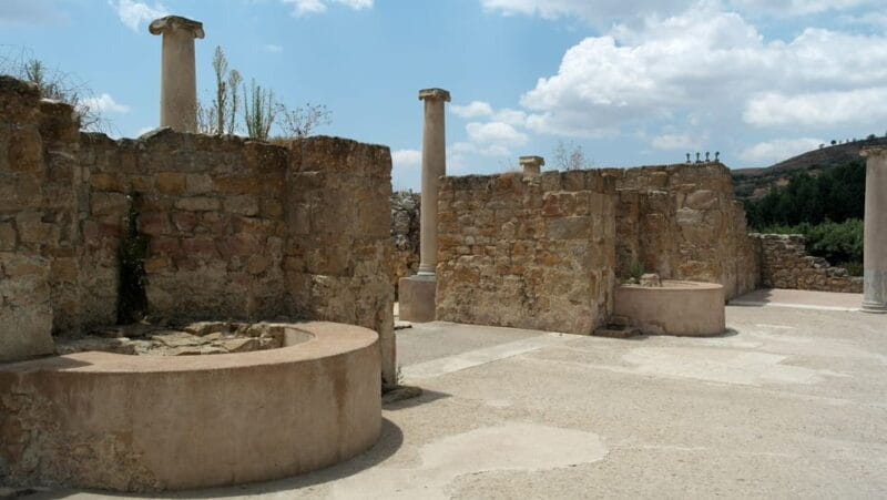 Piazza Armerina: Private Villa Romana del Casale Guided Tour - FAQs