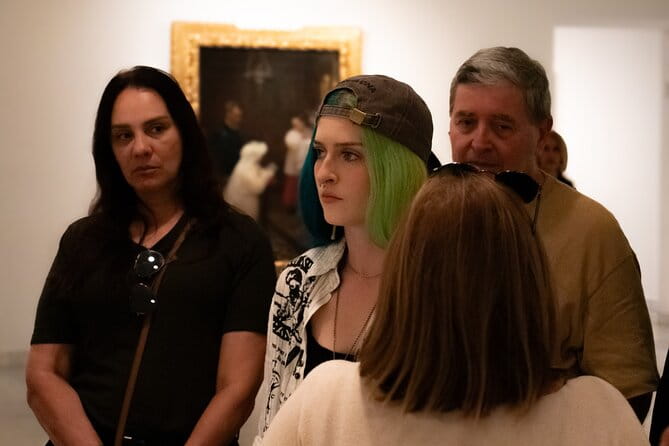 Picasso Museum in Barcelona: Guided Tour with Expert Guide - Entering the Picasso Museum: What to Expect