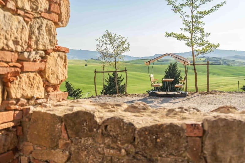 Pienza: guided tasting of Orcia DOC wine and organic EVO oil - Entering the Heart of Tuscany: Podere Biancacamicia and Beyond