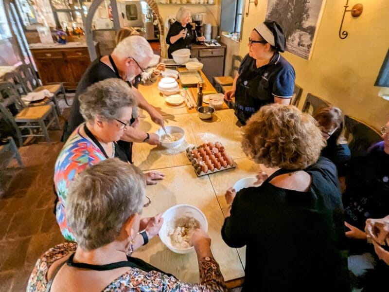 Pienza: Tuscan Cooking Class of Homemade Pastas and Cantucci - Who Will Love This Experience?