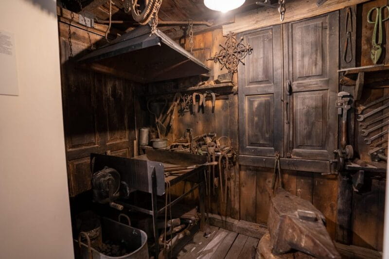 Pieve di Cadore: Eyewear Museum Guided Tour - Price and Logistics – Is It Worth It?