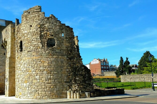 Pilgrim Fathers and the Mayflower Walking Tour - Walking Through Southampton’s Historic Heart