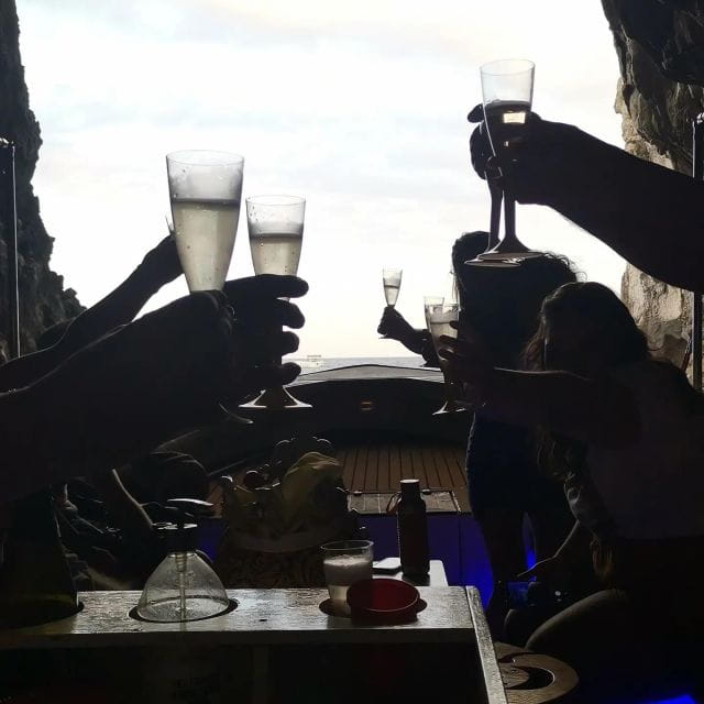 Pillirina, Ortigia, Sea caves: Boat Tour and Snorkeling - FAQ