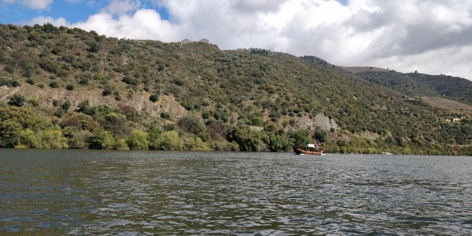 Pinhão: Private Rabelo Boat Tour Along the River Douro - Inclusions and Exclusions
